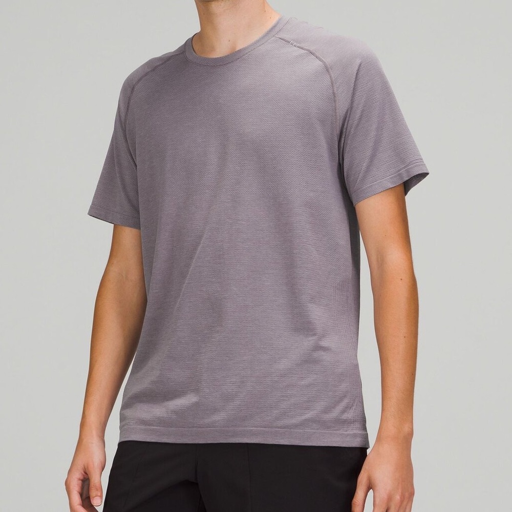 Lululemon Drysense Training short sleeve shirt